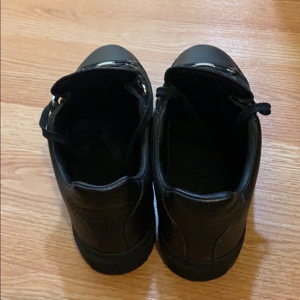 🎯🎯MAKE AN OFFER🎯🎯 Balenciaga sneakers - Picture 2 of 5
